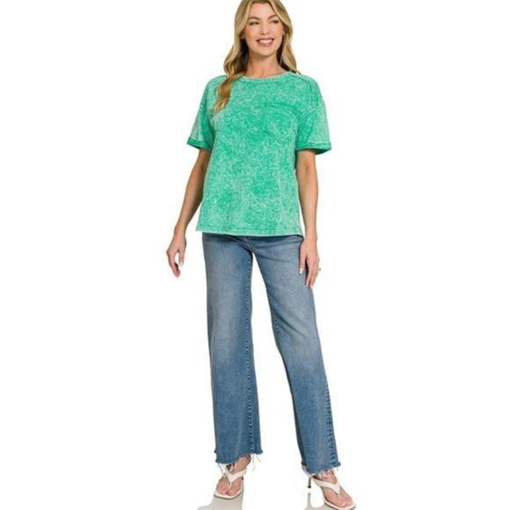 Zenana Halo Washed Relaxed Fit‎ Tee - Picture 4 of 4